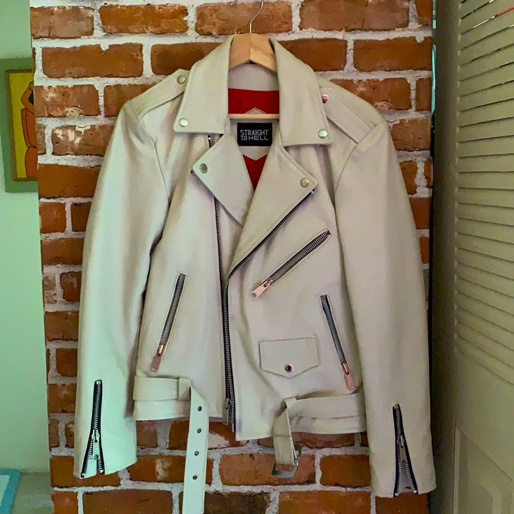 Men’s straight to hell leather jacket SIZE 38